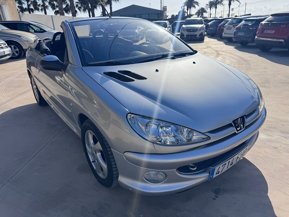 PEUGEOT 206CC 1.6 AUTO CONVERTIBLE SPANISH LHD IN SPAIN ONLY 35000 MILES 2006